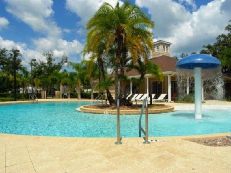 קיסימי Lucaya Village Resort מראה חיצוני תמונה